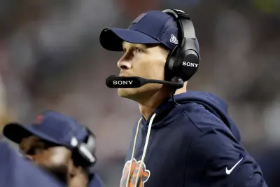 Ben Johnson skewered over fourth-quarter decision as Bears collapse on ‘MNF’