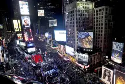Appeals court keeps New York’s gun restrictions in place, including Times Square and subway ban