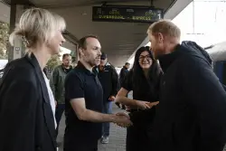 Prince Harry makes surprise visit to Ukraine in support of wounded troops