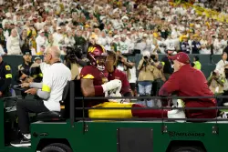 Commanders’ Deatrich Wise Jr. carted off field in scary scene